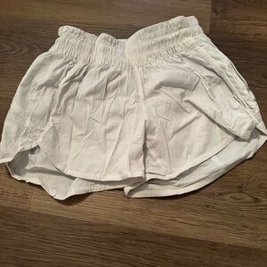 Lululemon Tracker shorts